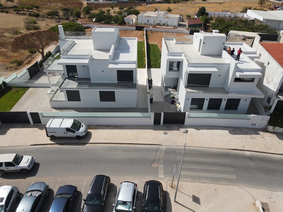 VAconstrumais - Construção, Remodelação, Cofragem e Moldagem de Aço foto 9